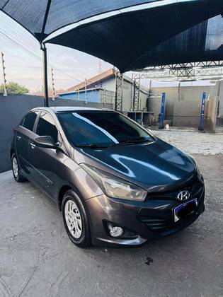 HYUNDAI HB20 1.0 COMFORT 12V FLEX 4P MANUAL HYUNDAI HB20 1.0 COMFORT 12V FLEX 4P MANUAL